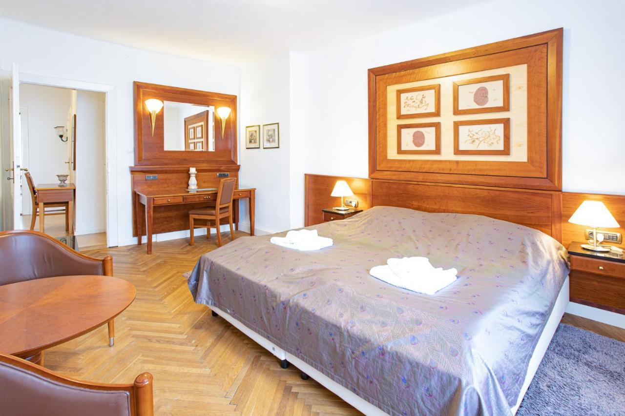 Melissa Apartments Karlsbad Eksteriør billede